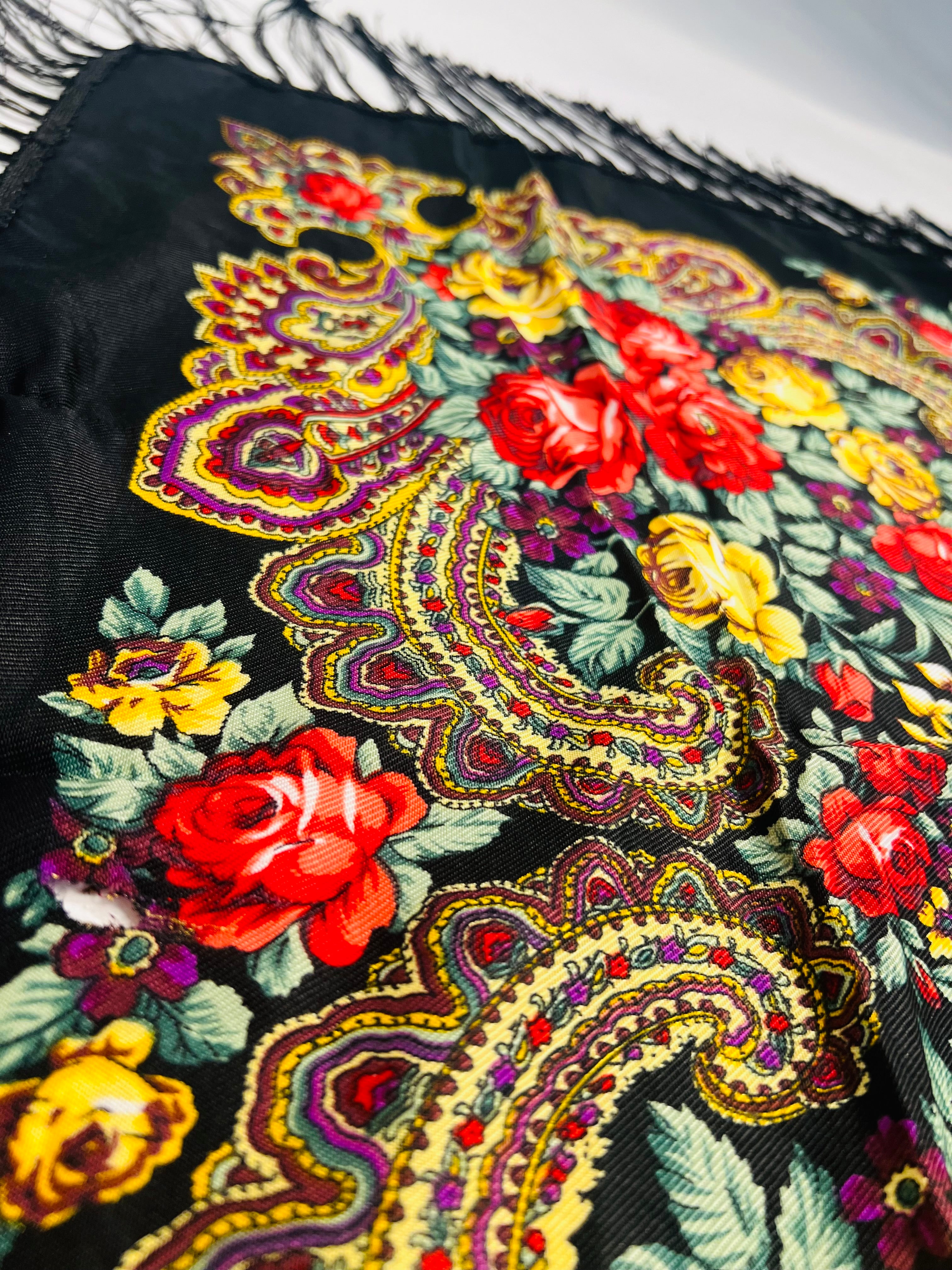 Berber Floral Shawl