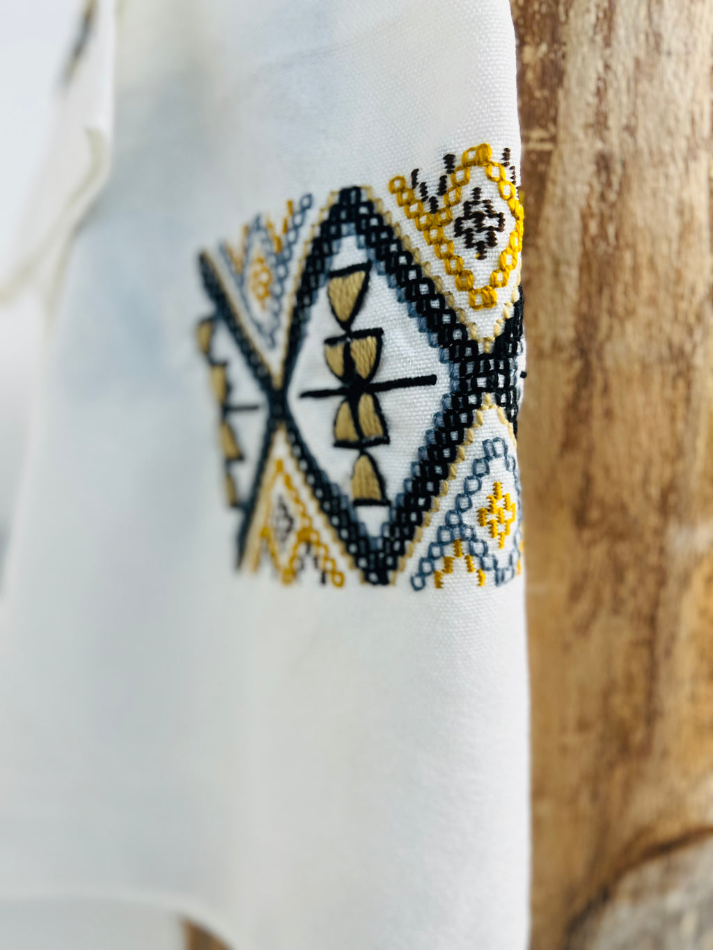 Hand Embroidered Table Set