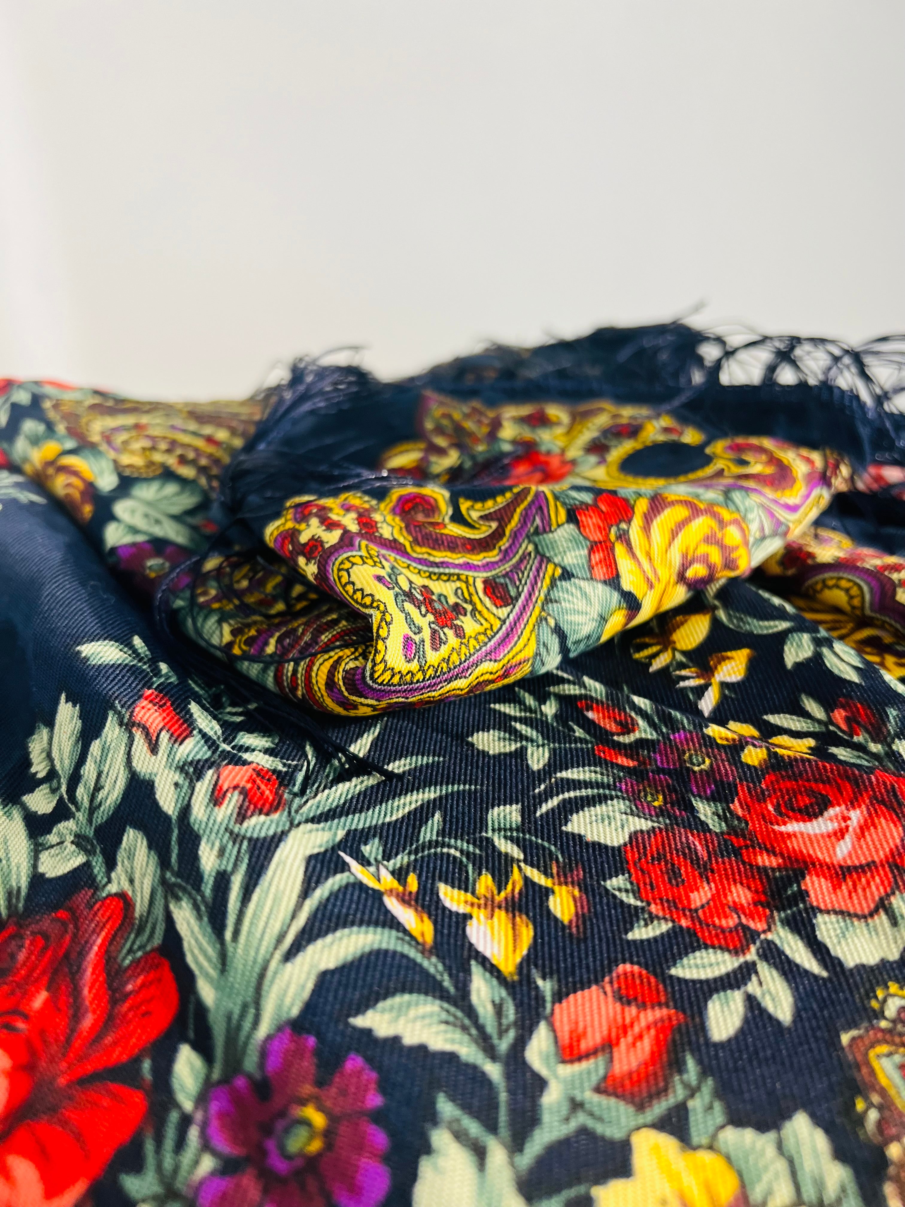 Berber Floral Shawl