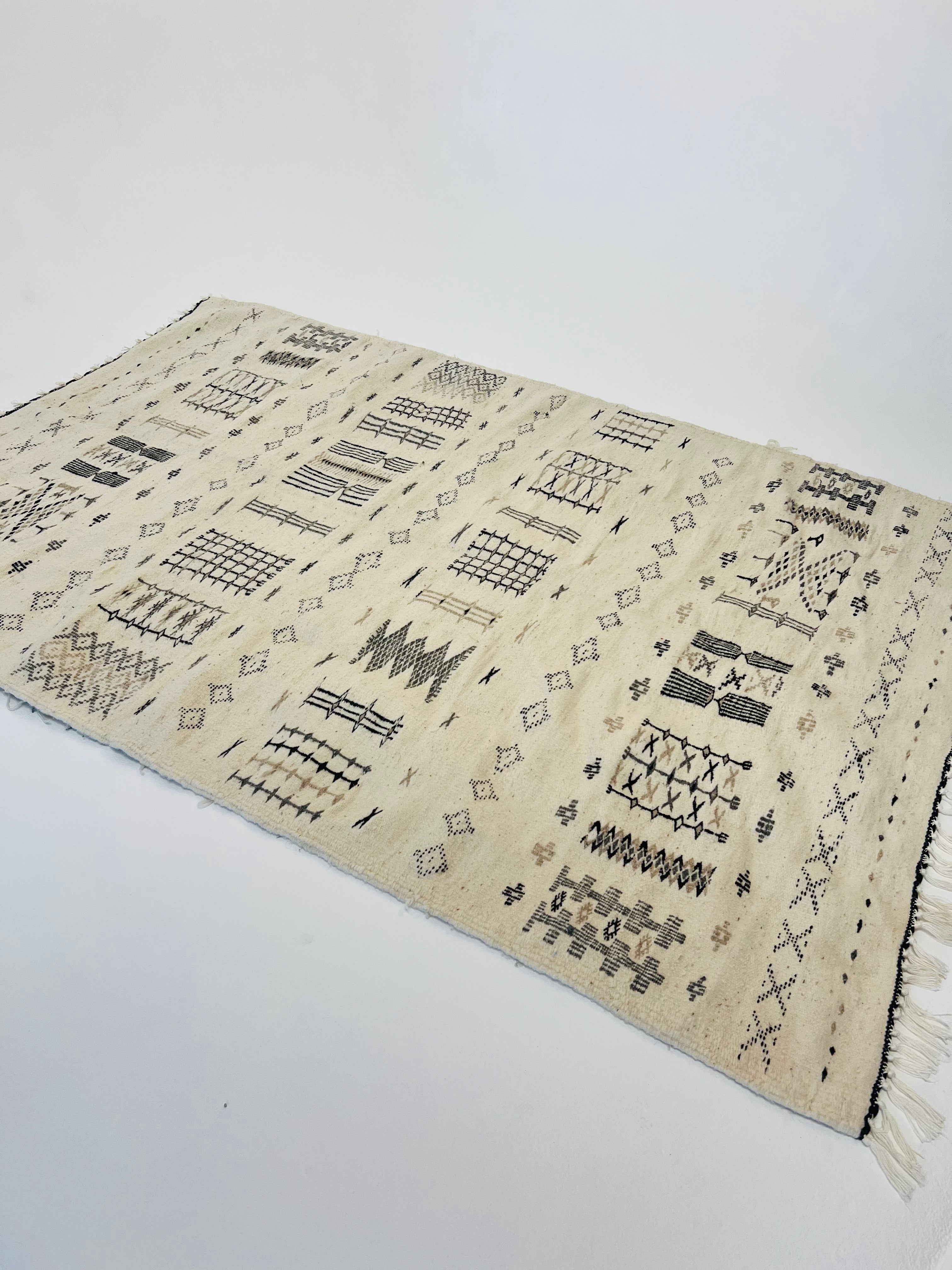 M’Zab Wool Rug - Ecru